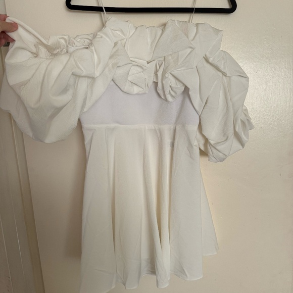 Selfie Leslie Kailynn Off-Shoulder A-Line Mini Dress White - Picture 3 of 3